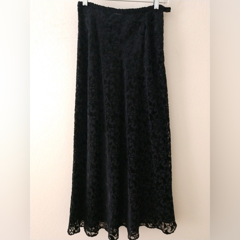 Ann Taylor Black Skirt